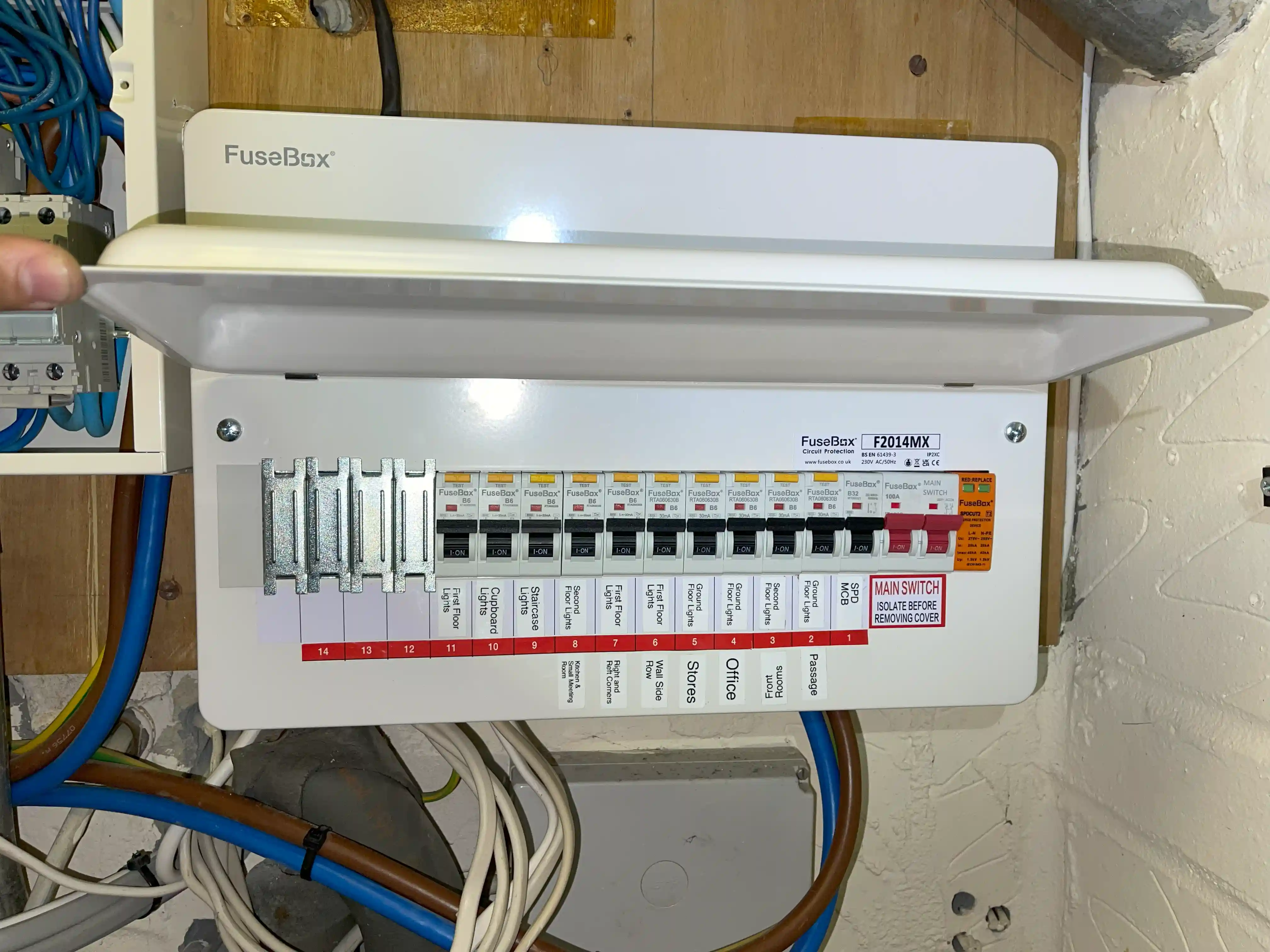 Emergency Electrician Leatherhead